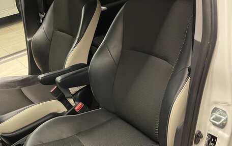 Toyota Wish II, 2017 год, 1 790 000 рублей, 17 фотография