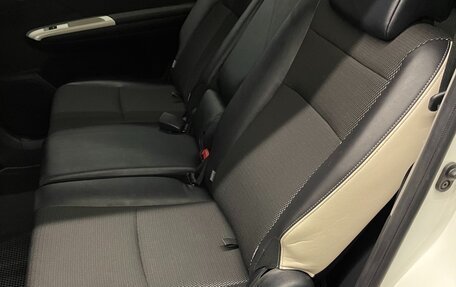 Toyota Wish II, 2017 год, 1 790 000 рублей, 19 фотография