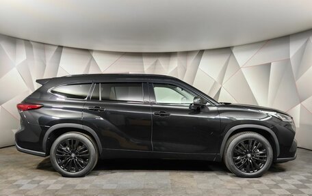 Toyota Highlander, 2024 год, 5 390 000 рублей, 6 фотография
