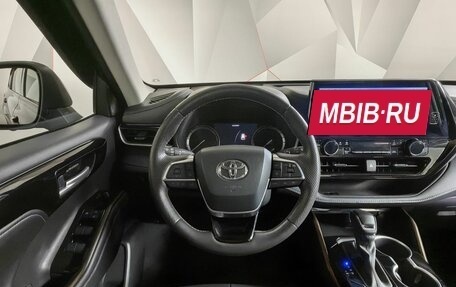 Toyota Highlander, 2024 год, 5 390 000 рублей, 20 фотография