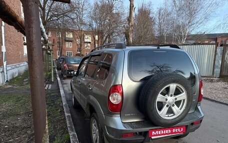 Chevrolet Niva I рестайлинг, 2013 год, 490 000 рублей, 4 фотография
