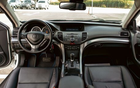 Honda Accord VIII рестайлинг, 2012 год, 1 155 000 рублей, 17 фотография