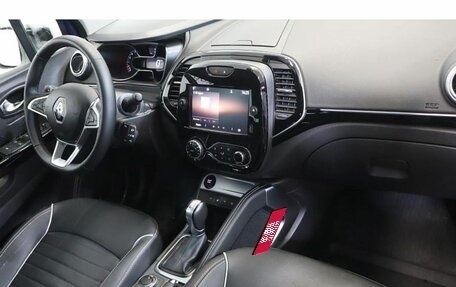 Renault Kaptur I рестайлинг, 2020 год, 1 854 000 рублей, 5 фотография