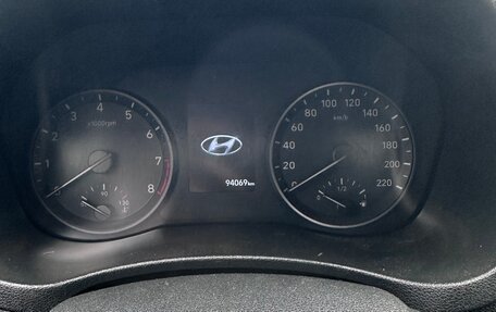 Hyundai Solaris II рестайлинг, 2018 год, 1 390 000 рублей, 21 фотография
