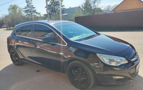 Opel Astra J, 2014 год, 760 000 рублей, 2 фотография
