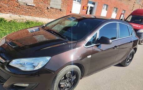 Opel Astra J, 2014 год, 760 000 рублей, 3 фотография