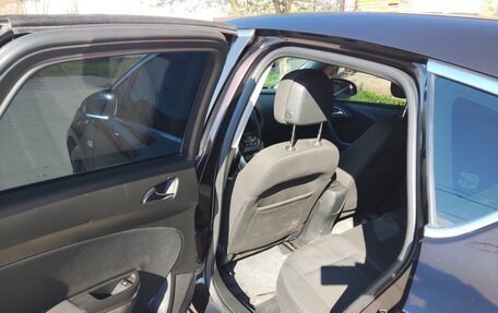 Opel Astra J, 2014 год, 760 000 рублей, 12 фотография