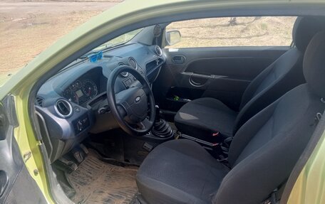 Ford Fiesta, 2006 год, 250 000 рублей, 9 фотография