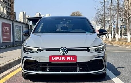 Volkswagen Golf VIII, 2021 год, 1 450 000 рублей, 2 фотография