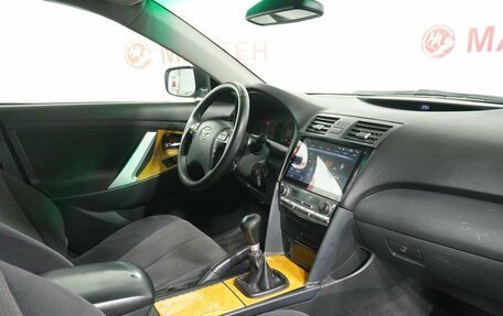 Toyota Camry, 2006 год, 818 000 рублей, 10 фотография