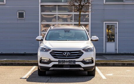 Hyundai Santa Fe III рестайлинг, 2018 год, 1 795 000 рублей, 2 фотография