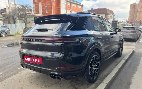 Porsche Cayenne III, 2023 год, 16 950 000 рублей, 4 фотография