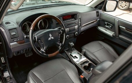 Mitsubishi Pajero IV, 2014 год, 1 735 000 рублей, 13 фотография