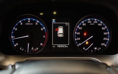 Toyota RAV4, 2017 год, 1 950 000 рублей, 13 фотография