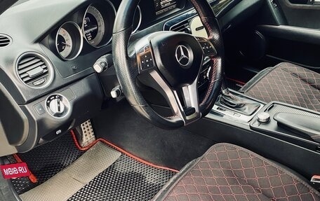 Mercedes-Benz C-Класс, 2013 год, 1 650 000 рублей, 10 фотография