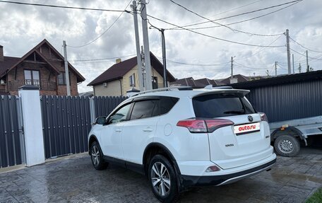 Toyota RAV4, 2016 год, 2 000 000 рублей, 4 фотография