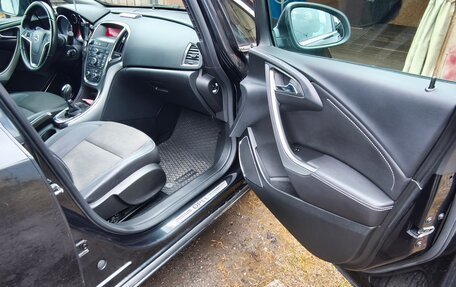 Opel Astra J, 2011 год, 550 000 рублей, 8 фотография
