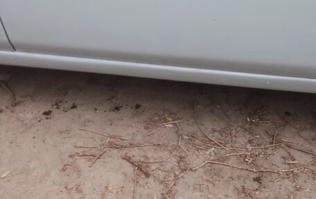 Toyota Prius IV XW50, 1998 год, 230 000 рублей, 3 фотография