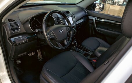 KIA Sorento II рестайлинг, 2019 год, 1 995 000 рублей, 13 фотография