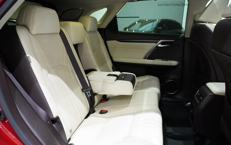 Lexus RX IV рестайлинг, 2016 год, 4 397 000 рублей, 17 фотография