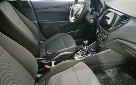 Hyundai Solaris II рестайлинг, 2018 год, 1 199 000 рублей, 17 фотография