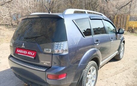 Mitsubishi Outlander III рестайлинг 3, 2008 год, 900 000 рублей, 5 фотография