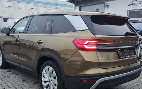 Skoda Kodiaq, 2025 год, 4 821 327 рублей, 6 фотография