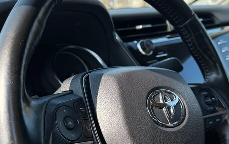 Toyota Camry, 2019 год, 3 100 000 рублей, 19 фотография