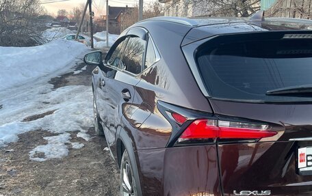 Lexus NX I, 2017 год, 2 900 000 рублей, 8 фотография