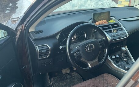 Lexus NX I, 2017 год, 2 900 000 рублей, 13 фотография