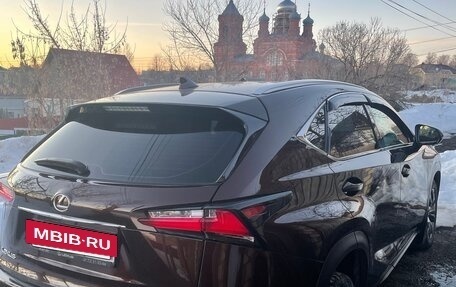 Lexus NX I, 2017 год, 2 900 000 рублей, 15 фотография