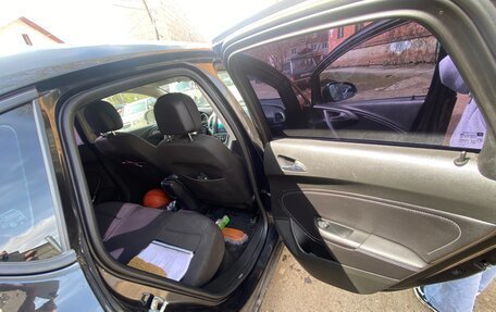 Opel Astra J, 2012 год, 860 000 рублей, 10 фотография