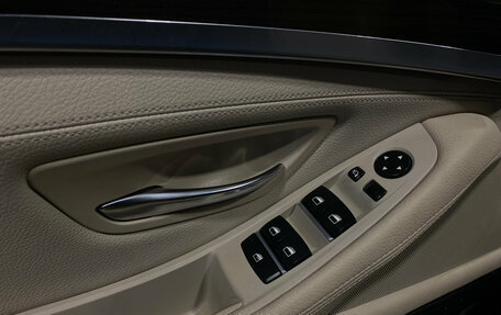 BMW 5 серия, 2011 год, 2 370 000 рублей, 13 фотография