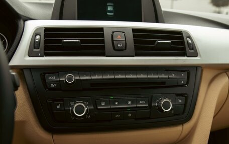 BMW 3 серия, 2012 год, 1 245 000 рублей, 17 фотография