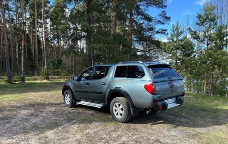Mitsubishi L200 IV рестайлинг, 2008 год, 1 180 000 рублей, 4 фотография