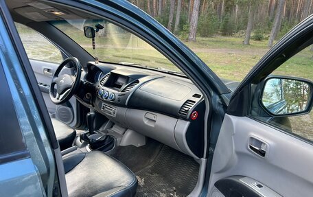 Mitsubishi L200 IV рестайлинг, 2008 год, 1 180 000 рублей, 10 фотография