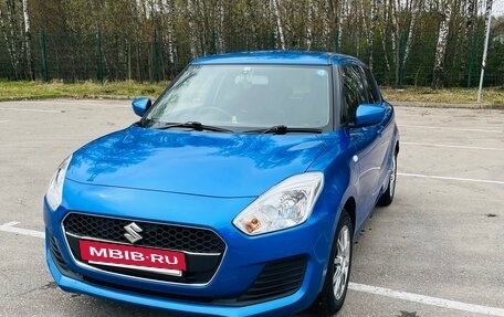 Suzuki Swift V, 2019 год, 1 210 000 рублей, 2 фотография