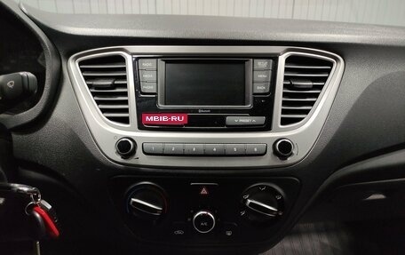 Hyundai Solaris II рестайлинг, 2022 год, 1 650 000 рублей, 12 фотография