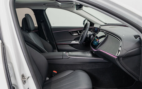 Mercedes-Benz E-Класс, 2024 год, 7 350 000 рублей, 10 фотография