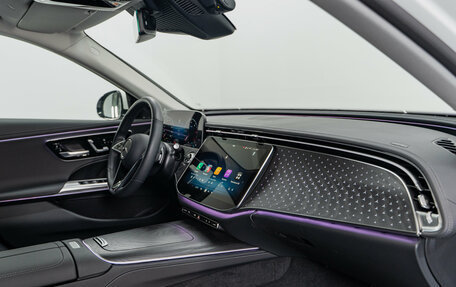 Mercedes-Benz E-Класс, 2024 год, 7 350 000 рублей, 11 фотография
