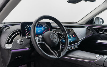 Mercedes-Benz E-Класс, 2024 год, 7 350 000 рублей, 9 фотография