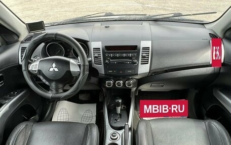 Mitsubishi Outlander III рестайлинг 3, 2010 год, 986 000 рублей, 12 фотография
