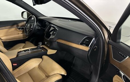 Volvo XC90 II рестайлинг, 2017 год, 3 750 000 рублей, 14 фотография