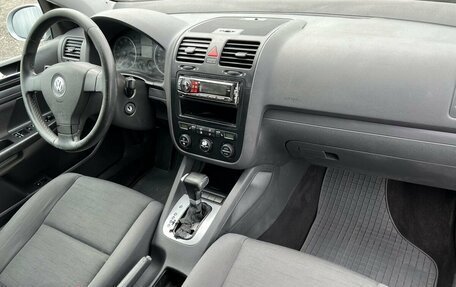 Volkswagen Golf V, 2004 год, 245 000 рублей, 10 фотография
