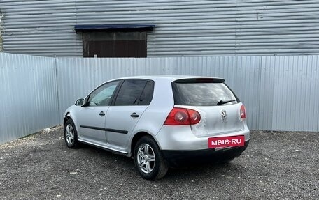 Volkswagen Golf V, 2004 год, 245 000 рублей, 6 фотография
