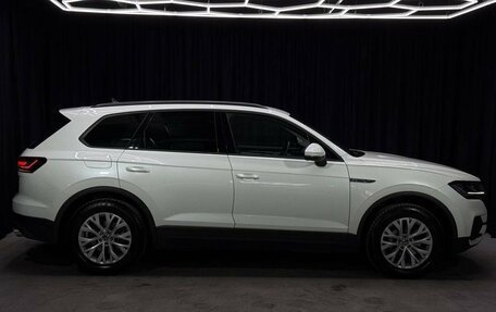 Volkswagen Touareg III, 2021 год, 5 310 000 рублей, 5 фотография