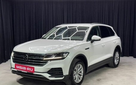 Volkswagen Touareg III, 2021 год, 5 310 000 рублей, 2 фотография