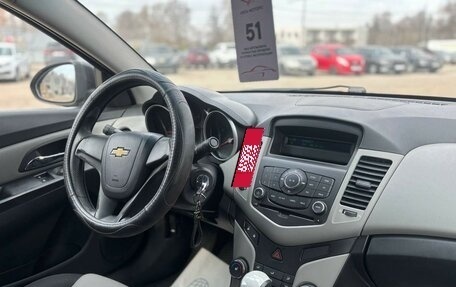 Chevrolet Cruze II, 2011 год, 909 000 рублей, 12 фотография