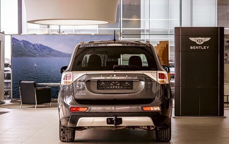 Mitsubishi Outlander III рестайлинг 3, 2014 год, 1 175 000 рублей, 5 фотография