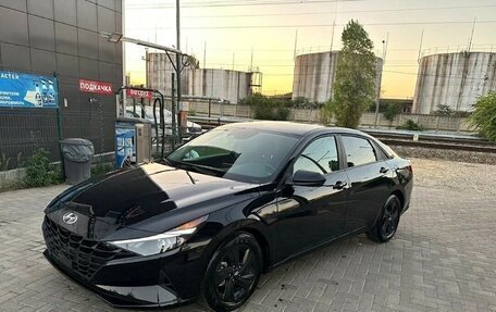 Hyundai Elantra, 2021 год, 2 198 000 рублей, 2 фотография